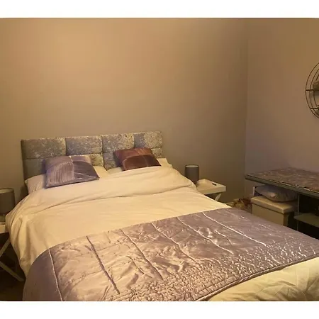 Homestay Shermount Court Tyrrellspass